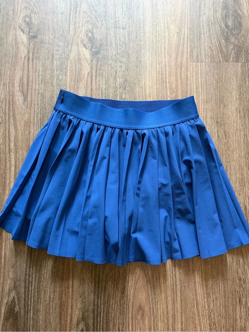 Aritzia size medium